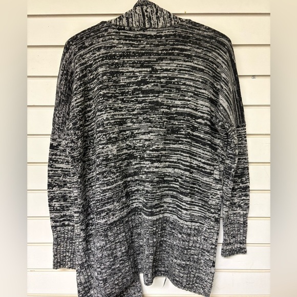 Aritzia Cashmere Talula Wool Oversized Cardigan Womens Small Angora Rabbit Hair - Picture 5 of 6